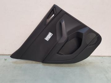PORTIERBEKLEDING LINKS ACHTER Toyota Land Cruiser (J15) beschikbaar voor biedingen