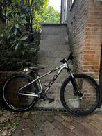 Mountainbike Trek Xcaliber 8 (gunmetal) in prima staat, Fietsen en Brommers, Ophalen, Zo goed als nieuw