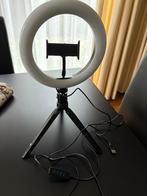 Tripod with ring light, Enlèvement, Comme neuf