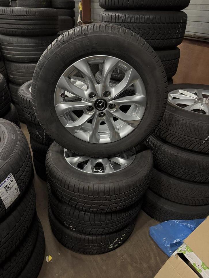 Originele winterset Mazda Cx3, Auto-onderdelen, Banden en Velgen, Banden en Velgen, Winterbanden, 16 inch, 205 mm, Personenwagen