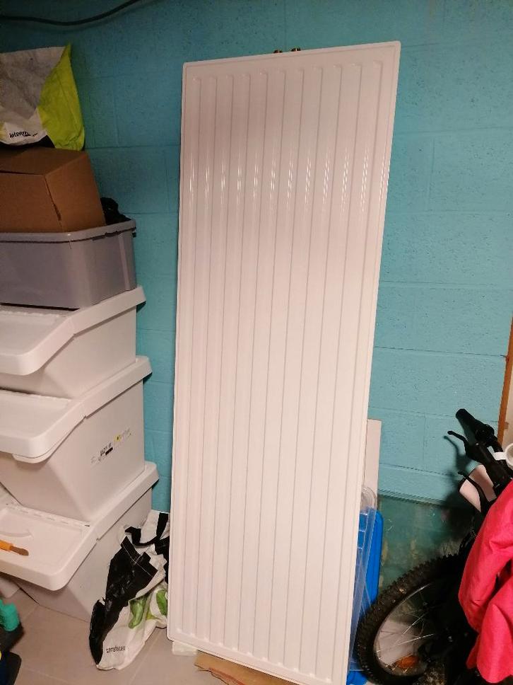 Radiateur vertical Radson 1020W, Doe-het-zelf en Bouw, Verwarming en Radiatoren, Gebruikt, Radiator, 800 watt of meer, 80 cm of meer