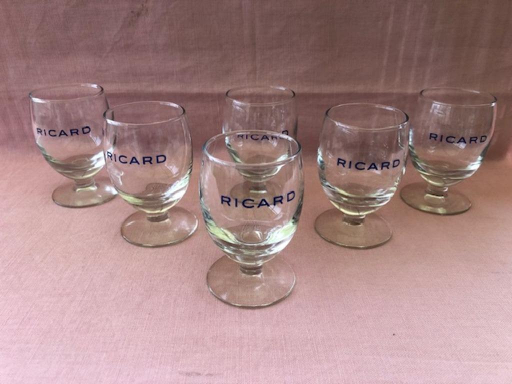 6 ballons en verre Ricard, grandes lettres bleu clair, Enlèvement ou Envoi, Comme neuf, Ustensile