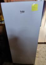 Beko diepvriezer -FreezerGuard - 168L - 6 laden, Elektronische apparatuur, Vriezers en Diepvrieskisten, Gebruikt, 120 tot 140 cm
