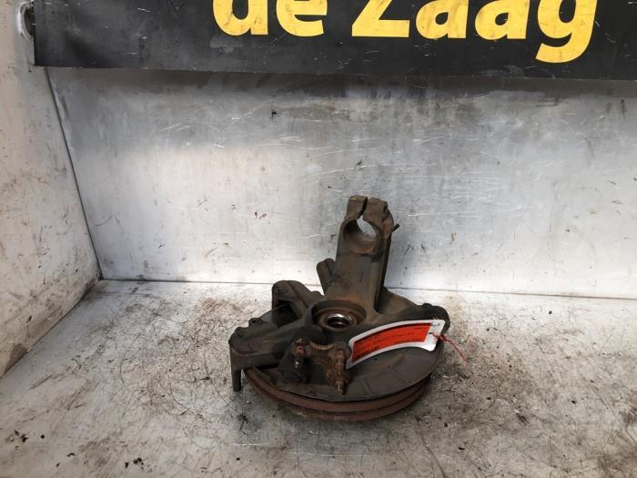 Fusee rechts-voor van een Volkswagen Polo, Auto-onderdelen, Ophanging en Onderstel, Volkswagen, Gebruikt, 3 maanden garantie, Ophalen of Verzenden