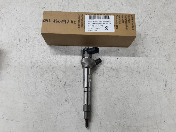 INJECTOR BRANDSTOF Volkswagen Golf VII (AUA) (04L130277AC), Auto-onderdelen, Brandstofsystemen, Volkswagen, Gebruikt