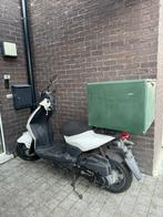 SYM 125cc motor/scooter – Euro 3 – met topkoffer, Fietsen en Brommers, Scooters | SYM, Ophalen, Zo goed als nieuw, Benzine, Fiddle