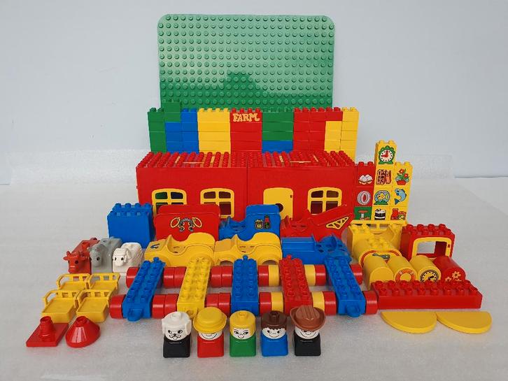Lot Lego Duplo 150 onderdelen, figuren en groene grondplaat, Kinderen en Baby's, Speelgoed | Duplo en Lego, Gebruikt, Duplo, Ophalen of Verzenden