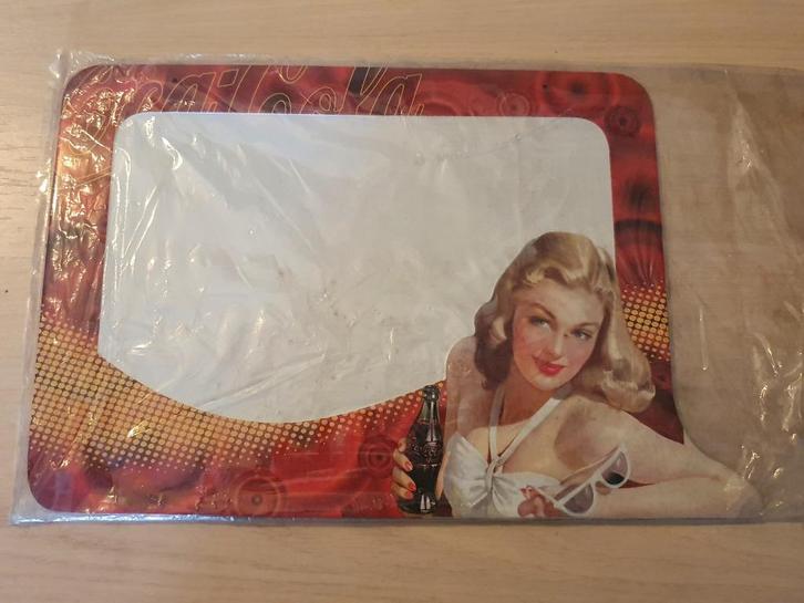 Nieuw Coca Cola metalen leisteen 29 cm L 21 cm H, Verzamelen, Merken en Reclamevoorwerpen, Ophalen of Verzenden