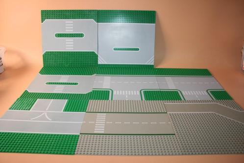 LEGO 8 x baseplate city sets jaren 80 90, Kinderen en Baby's, Speelgoed | Duplo en Lego, Lego, Ophalen