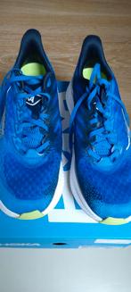 Hoka à vendre pointure 44, Sports & Fitness, Course, Jogging & Athlétisme, Neuf, Course à pied, Chaussures de course à pied, Autres marques