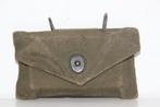 US WW2 „Pouch First Aid Packet " + Verband, Verzamelen, Militaria | Tweede Wereldoorlog, Verzenden, Landmacht, Kleding of Schoenen