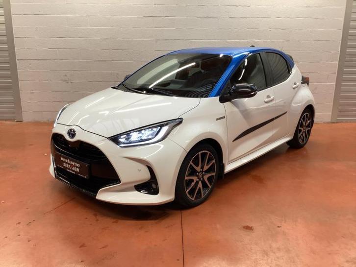 Toyota Yaris 1.5 Hybrid Style Toyota Yaris Hybrid Style 1.5, Auto's, Toyota, Yaris, Adaptive Cruise Control, Airbags, Airconditioning