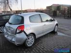 2010 RENAULT CLIO 3 plaatwerk carrosserie dorpel stijl dak s, Auto-onderdelen, Gebruikt, Renault, Motorkap