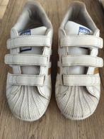Adidas superstar maat 34 meisjesschoen, Ophalen of Verzenden, Gebruikt