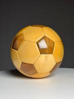 Massief houten voetbal vintage, Ophalen