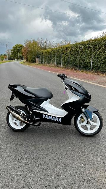 Yamaha aerox 50cc A klasse beschikbaar voor biedingen