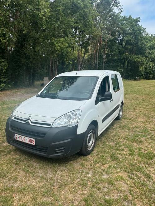 Citroen berlingo 75pk 3 zit, Auto's, Bestelwagens en Lichte vracht, Particulier, ABS, Airbags, Airconditioning, Alarm, Bluetooth