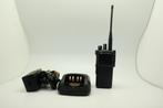 Motorola DP4401E Bluetooth GPS BT walkietalkie talkie walkie, Telecommunicatie, Gebruikt, 5 tot 15 km, Ophalen of Verzenden, Portofoon of Walkie-talkie