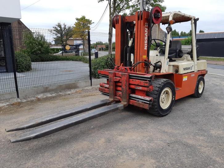 Heftruck Nissan 4.5ton 6cil diesel turbo 4.5 Ton hefvermogen, Zakelijke goederen, Machines en Bouw | Heftrucks en Intern transport