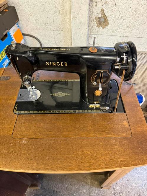 Vintage Singer Naaimachine – Model 201K (1955), Hobby en Vrije tijd, Naaimachines en Toebehoren, Gebruikt, Naaimachine, Singer