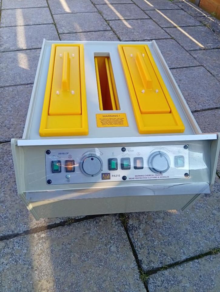 Cuve circuits imprimés, Articles professionnels, Articles professionnels Autre, Enlèvement