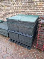 Donkergroene Rubberen tegels 50x50x2 cm., Ophalen