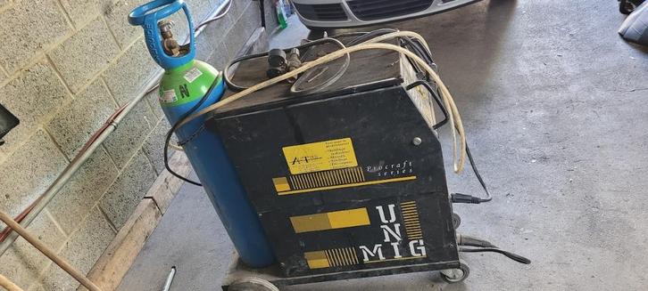 Ensemble de soudages SEMI-AUTOMATIQUE + Chalumeau, Doe-het-zelf en Bouw, Gereedschap | Lasapparaten, Zo goed als nieuw, CO2, 150 tot 250 ampère