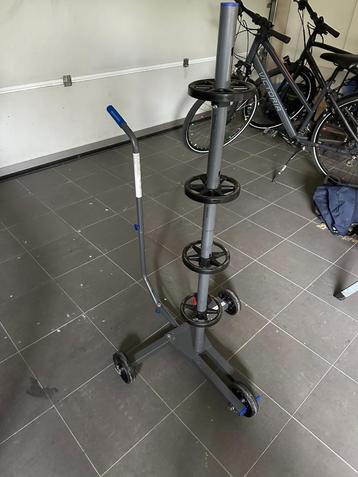 Mobiele bandenrek - NorAuto beschikbaar voor biedingen