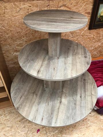 Presentatietafel Retif  beschikbaar voor biedingen