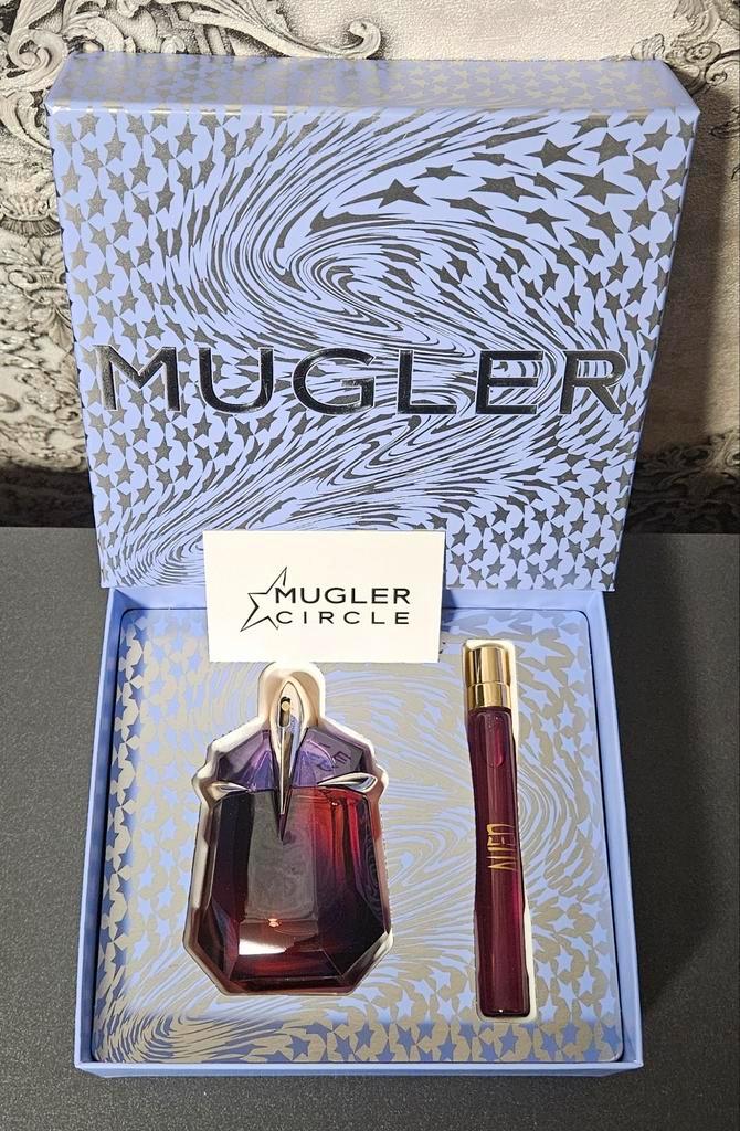 Mugler Alien Hypersense Coffret - Eau De Parfum, Handtassen en Accessoires, Uiterlijk | Parfum, Zo goed als nieuw, Ophalen of Verzenden