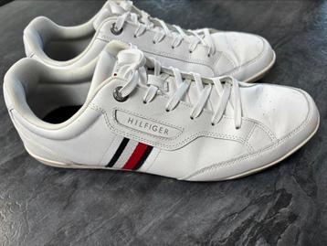 Tommy Hilfiger maat 43, Enlèvement ou Envoi, Porté, Baskets