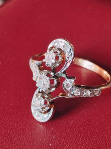 Antieke ring ca 1900 met diamanten 0,66kt  beschikbaar voor biedingen