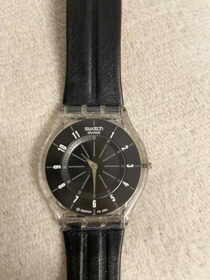 Swatch horloge uit 2005 - werkt perfect, Handtassen en Accessoires, Horloges | Dames, Gebruikt, Polshorloge, Swatch, Overige materialen