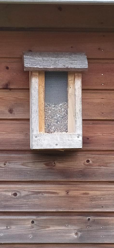 Vogelhuisje en nestkastje (op te hangen) - Doe een bod, Tuin en Terras, Vogelhuisjes en Vogelbaden, Zo goed als nieuw, Ophalen