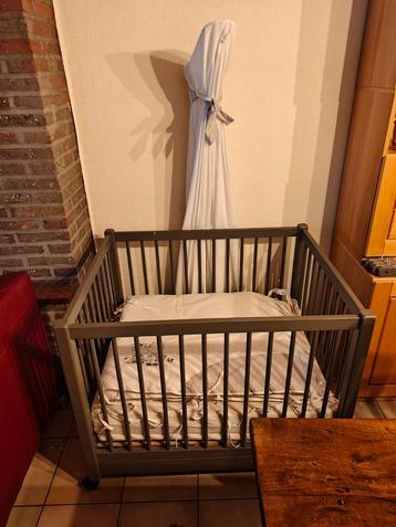 Babypark op wieltjes  beschikbaar voor biedingen