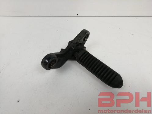 Voetsteun rechts Suzuki GSX600f GSX600 1988 t/m 1997 GSX 600, Motoren, Onderdelen | Suzuki, Gebruikt, Ophalen of Verzenden