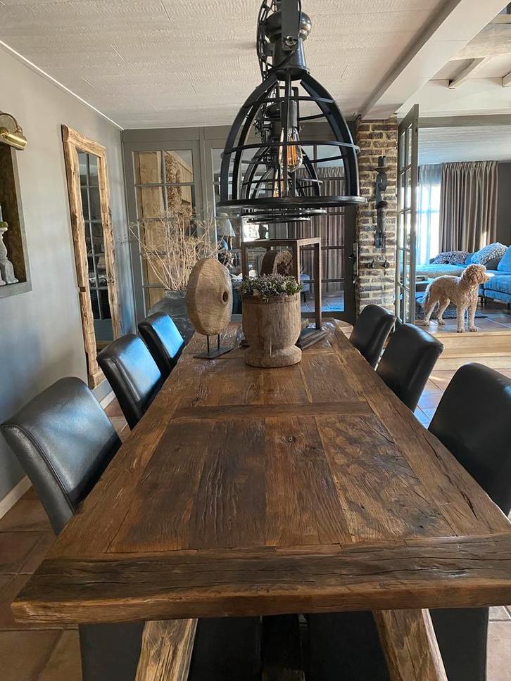 Table du monastère, Maison & Meubles, Tables | Tables à manger, Comme neuf, 50 à 100 cm, 200 cm ou plus, Cinq personnes ou plus