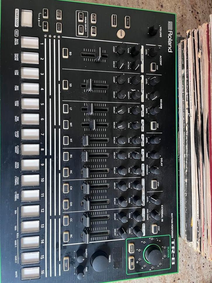 Roland tr-08, Muziek en Instrumenten, Drumcomputers, Zo goed als nieuw, Roland, Ophalen of Verzenden