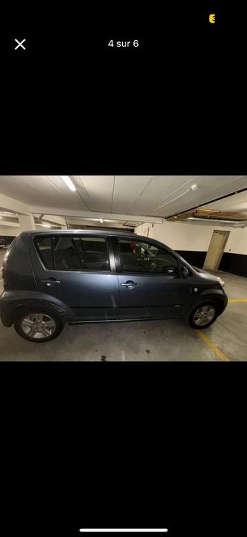 Daihatsu siron, Autos, Daihatsu, 0 kg, Achat, 5 places, Tissu