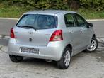 Toyota Yaris 1.3 VVTI Essence AUTOMATIQUE airco, Auto's, Toyota, Automaat, Euro 5, Bedrijf, Berline
