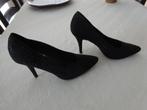 Stiletto's, Kleding | Dames, Schoenen, Blauw, Ophalen of Verzenden, Zo goed als nieuw, Schoenen met hoge hakken