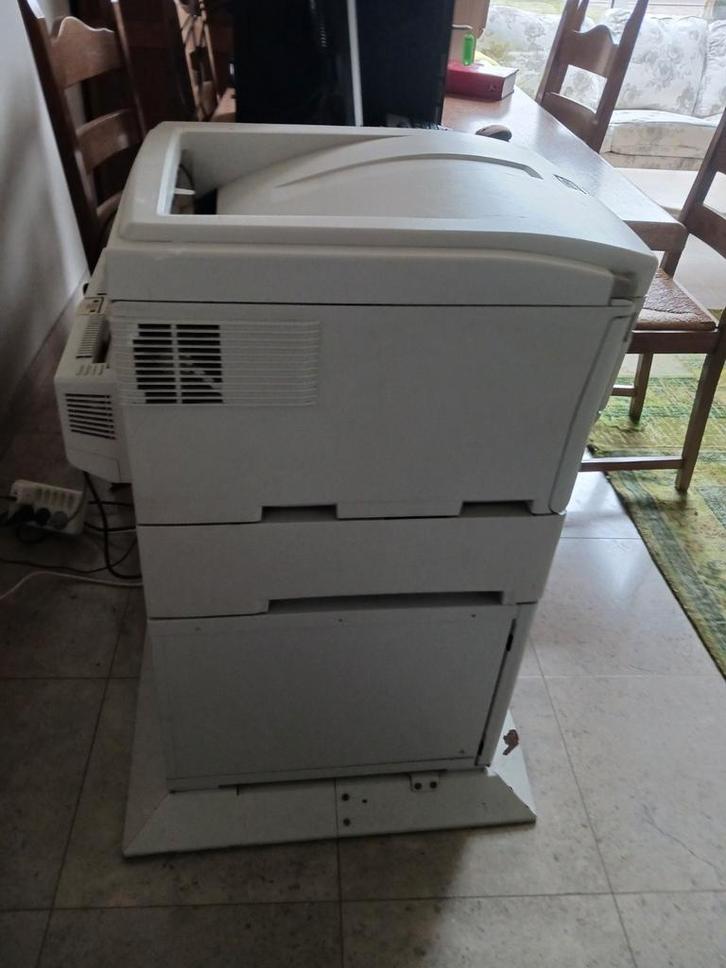 OKI C8800 A4 +A3, Informatique & Logiciels, Imprimantes, Utilisé, Enlèvement