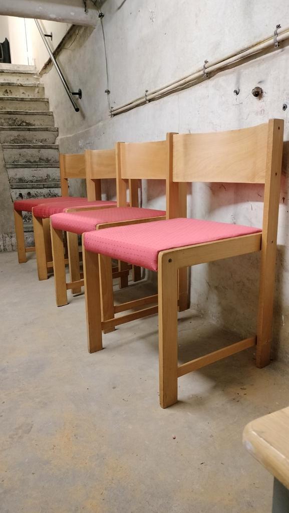 Vintage Scandinavische stoelen, Antiek en Kunst, Antiek | Meubels | Stoelen en Sofa's, Ophalen