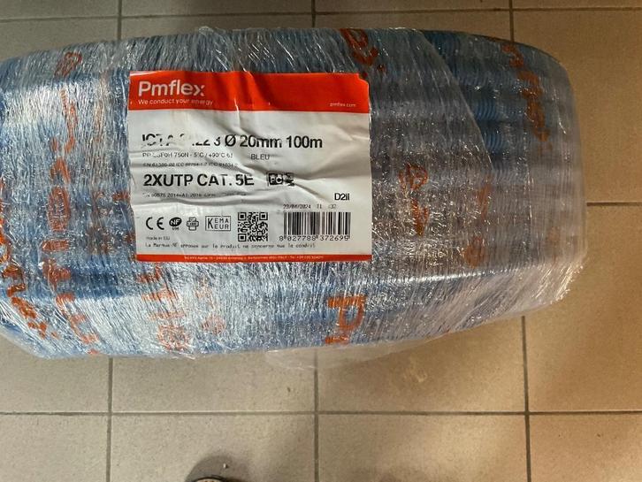 Flex kabel internet, Doe-het-zelf en Bouw, Elektriciteit en Kabels, Nieuw, Kabel of Snoer, Ophalen