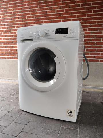 wasmachine beschikbaar voor biedingen