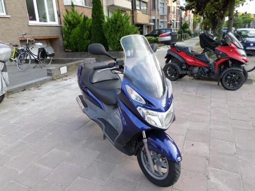 suzuki brugman 125cc EERST GOED LEZEN, Motoren, Motoren | Suzuki, Particulier, Scooter, 11 kW of minder, 1 cilinder, Ophalen