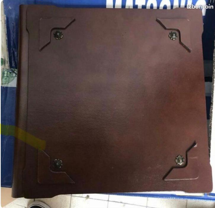 Set van 100 echt lederen fotoalbums - houten kist, Diversen, Schrijfwaren, Nieuw, Ophalen