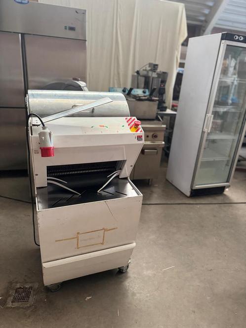 Broodsnijmachine van JAC, Elektronische apparatuur, Broodbakmachines, Zo goed als nieuw, Ophalen of Verzenden