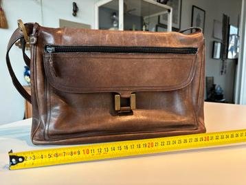 Vintage Delvaux schoudertas beschikbaar voor biedingen