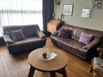 Lederen zetels + klassieke eiken, Huis en Inrichting, Zetels | Zetels, Ophalen, Klassieke, Minder dan 75 cm, Driepersoons